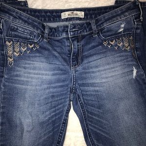 Hollister embellished jeans 5